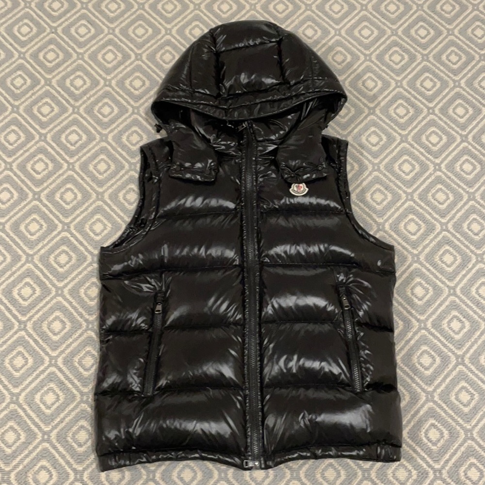 Moncler Lacet Gilet Goose Down Black Vest w/ Hood